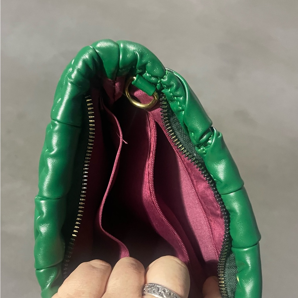 Green Quilted Women's Bag - Picture 3 of 3